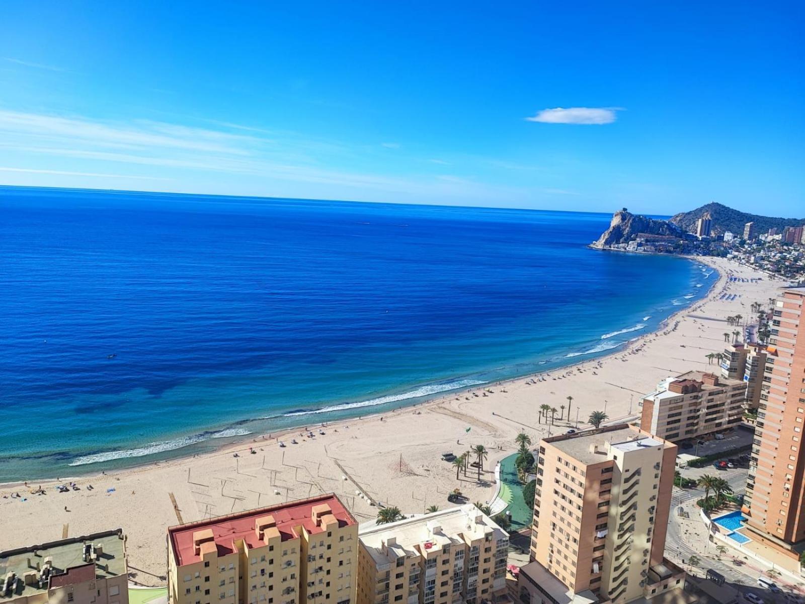 Leon - Sunset Cliffs Apartment *