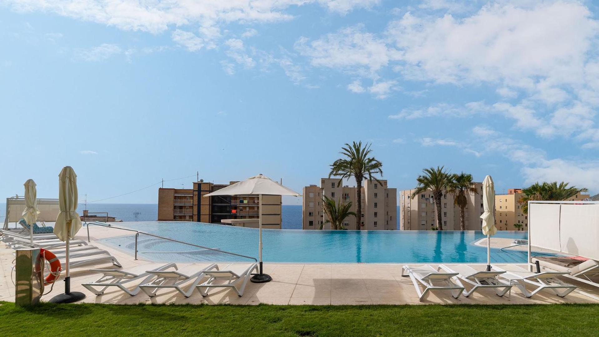Leon - Sunset Cliffs Apartment Benidorm
