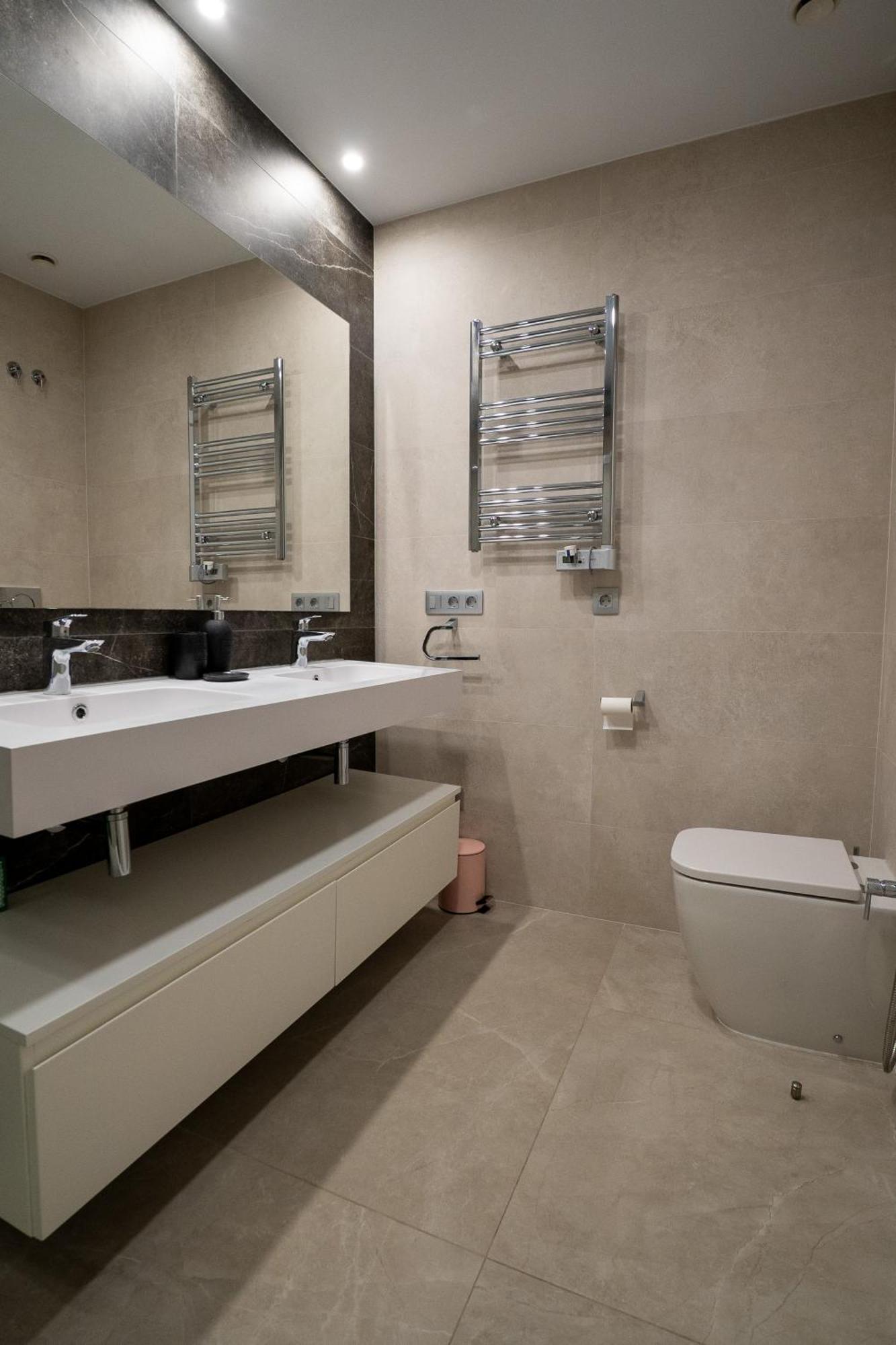 Leon - Sunset Cliffs Apartment Benidorm